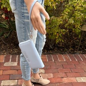 NWOT Steve Madden Light Blue Wristlet